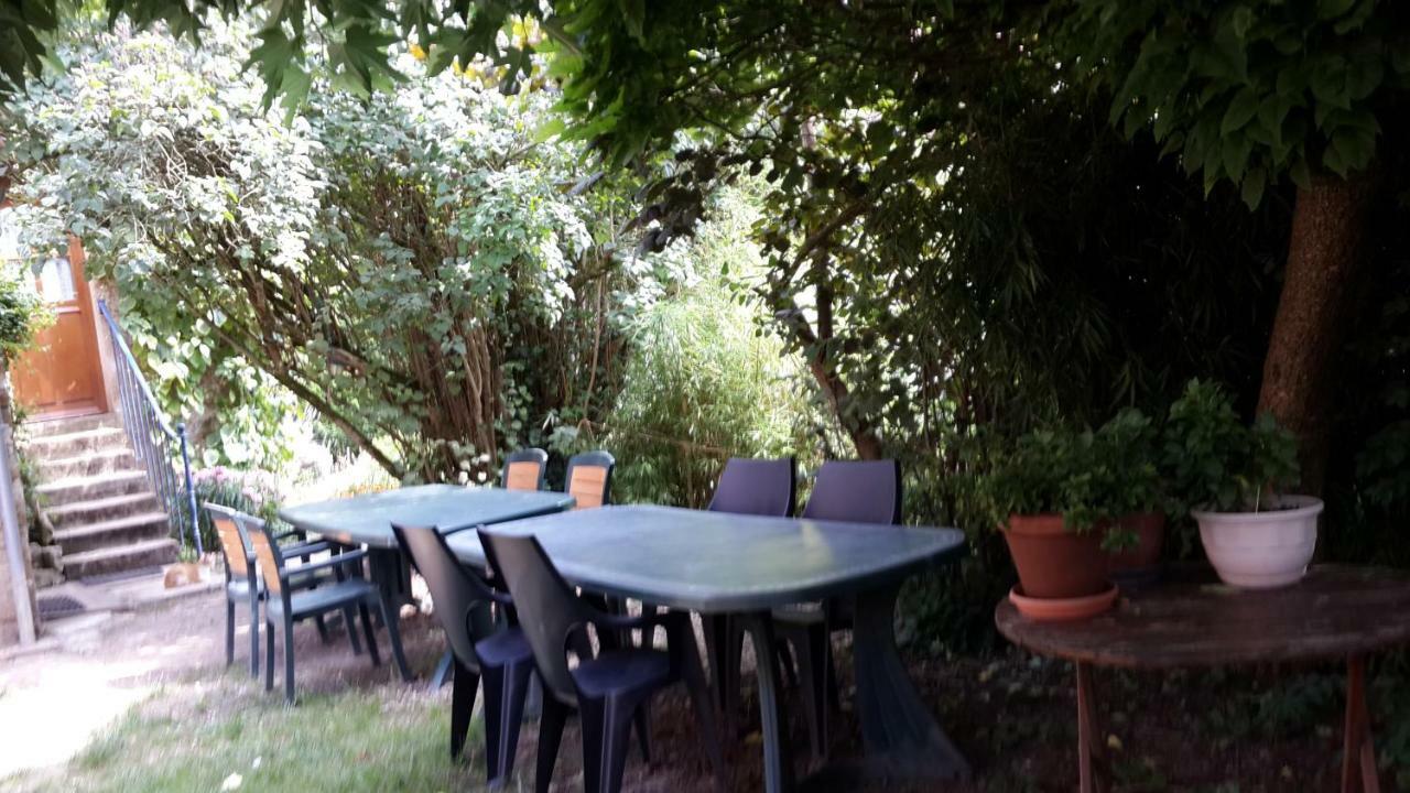 Oniros Bed & Breakfast Neuffontaines Luaran gambar